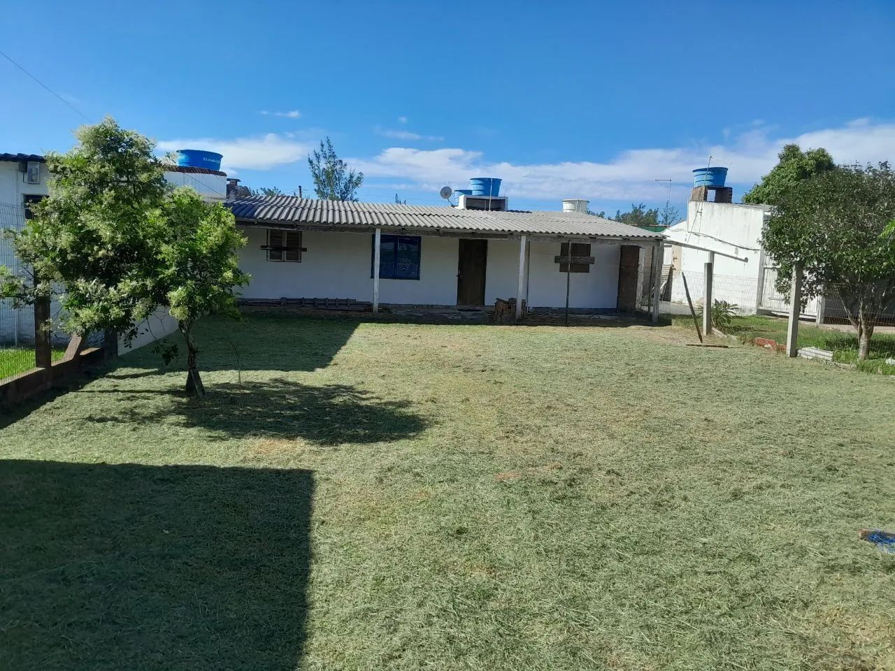 Vendo casa na praia de quintao !