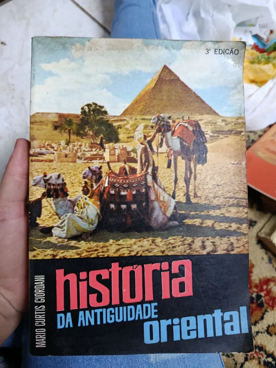 Livro História da Antiguidade Oriental - Mario Curtis Giordani