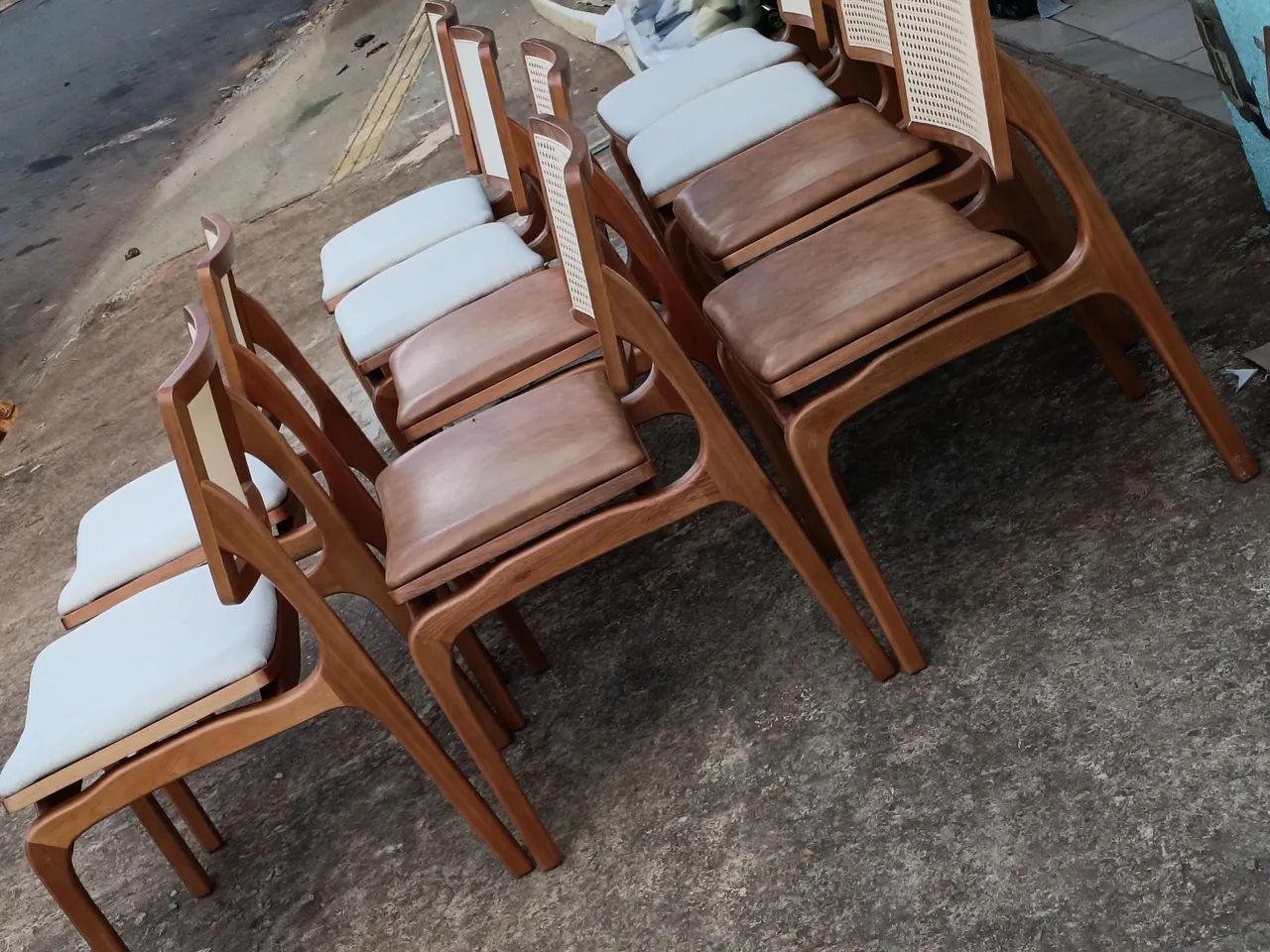  Fabricação própria de Mesa e cadeiras todos os modelos