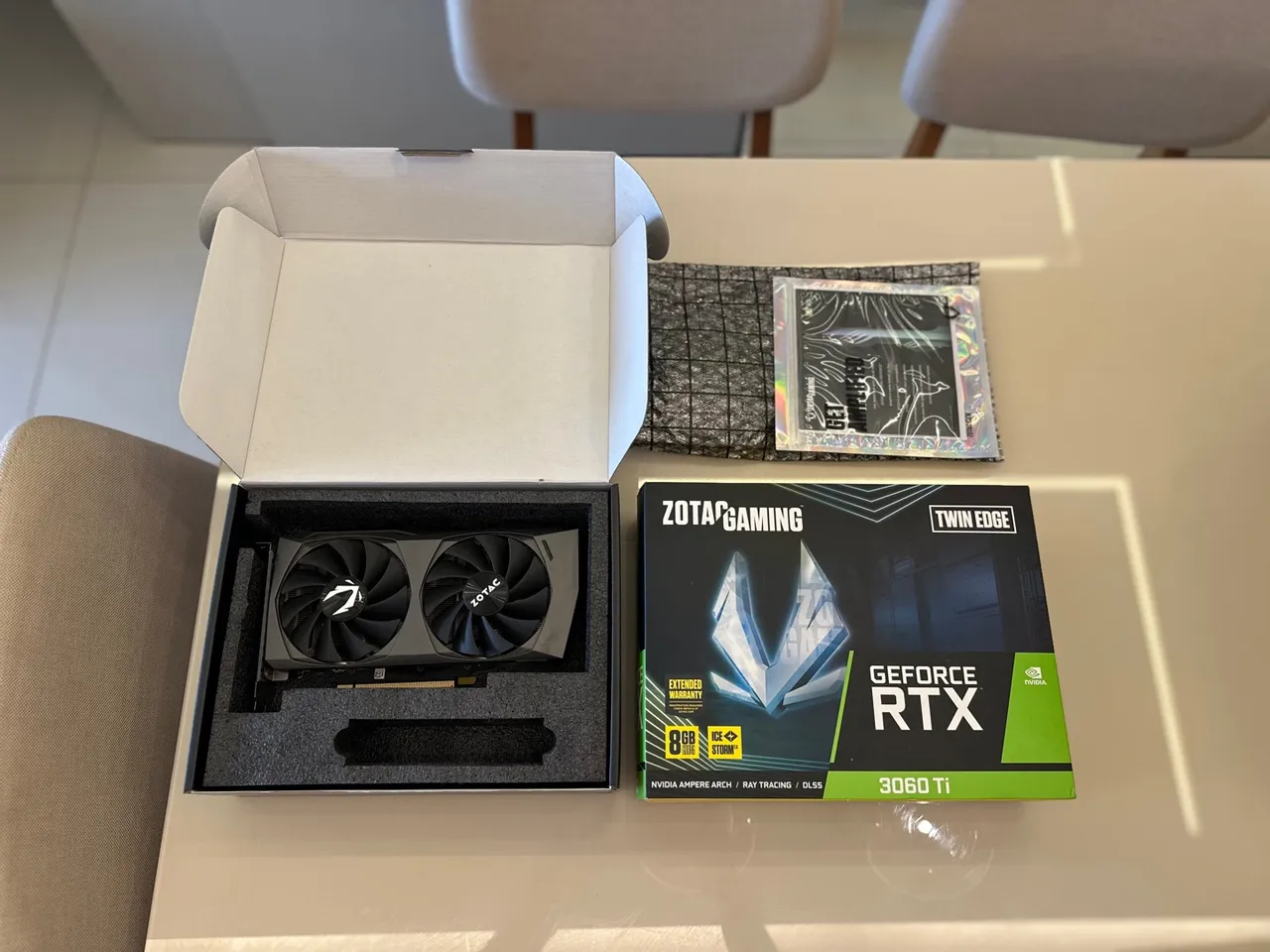 Placa de Vídeo Zotac GeForce RTX 3060 Ti Twin Edge