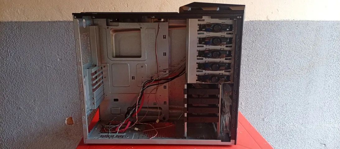 GABINETE COOLER MASTER HAF 922 - Foto 2