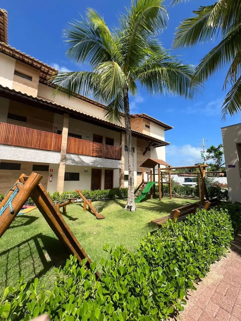 Guarajuba Vilage 4/4 duplex