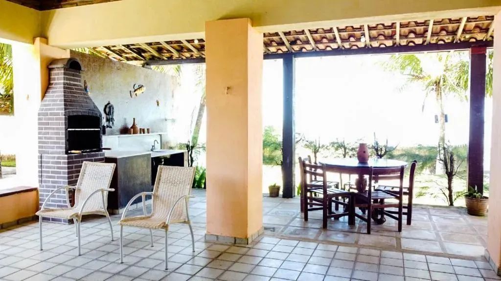 Sobrado para venda tem 250 metros quadrados com 6 quartos em Praia de Pitimbu - Pitimbu -  - Foto 5