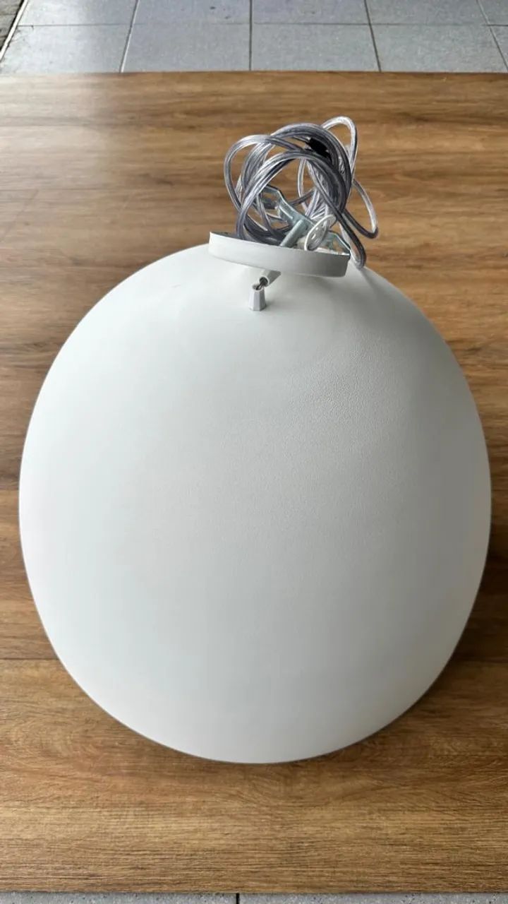 LUMINÁRIA PENDENTE MEIA LUA 57CM EM AÇO BRANCO TEXTURA COM CREME (INTERNO) - Foto 2