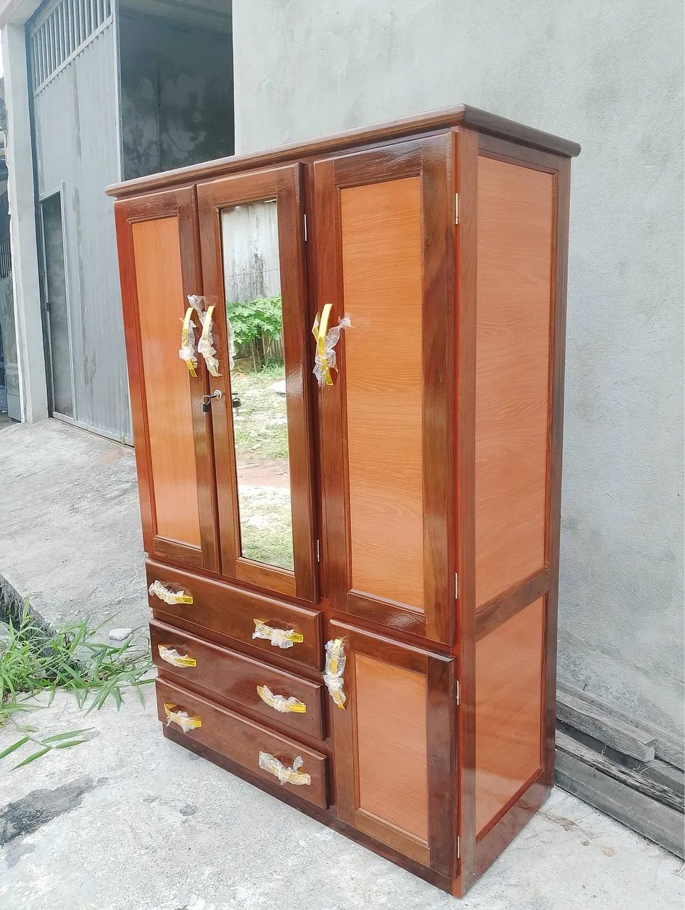 Guarda roupa de madeira  - Foto 3
