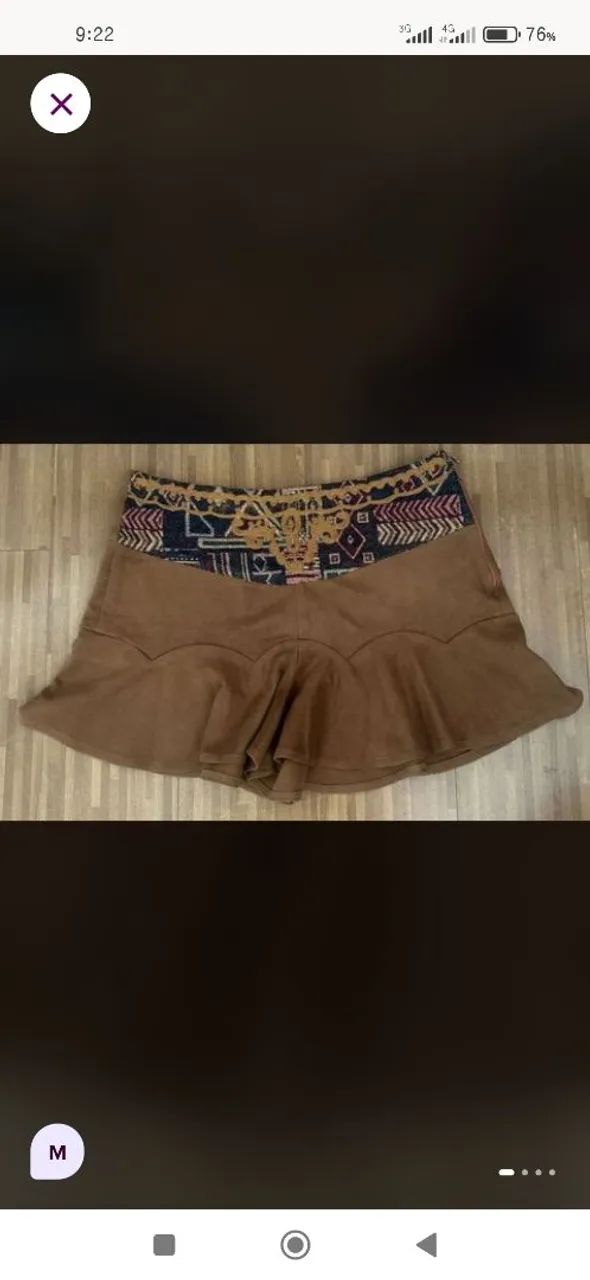 Saia curta com detalhe étnico