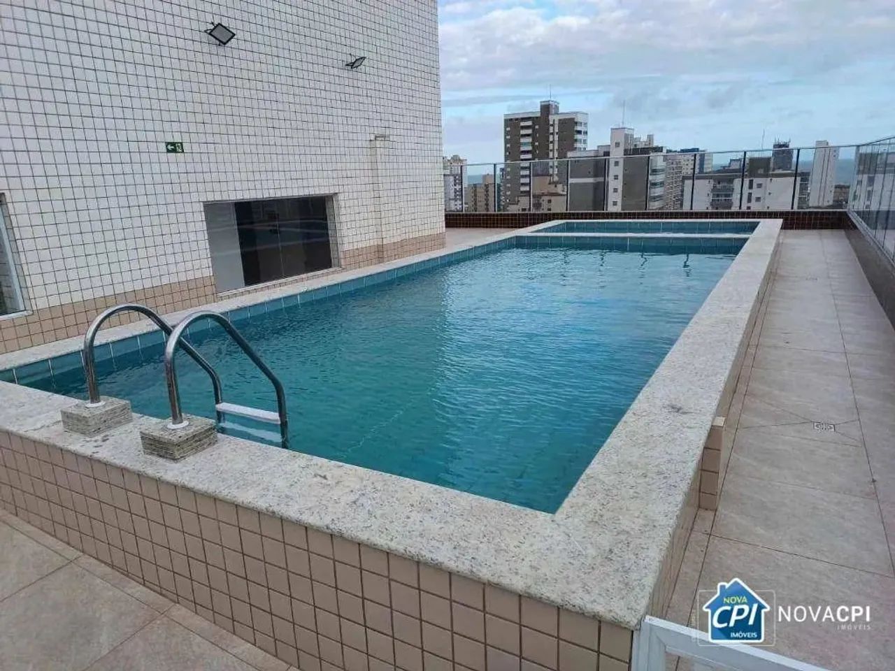 Apartamento à venda com 1 dormitório, ideal para quem busca conforto e praticidade no lito