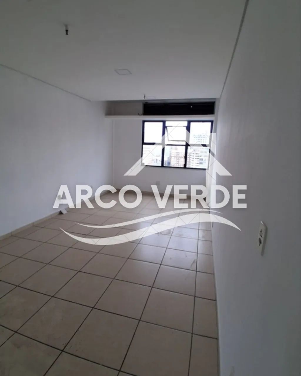 CONJUNTO DE SALAS COMERCIAL  - Foto 4