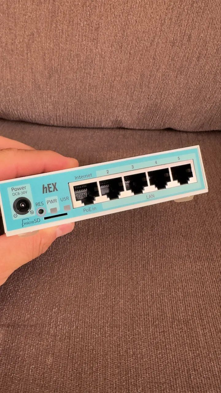 Mikrotik Rb750gr3 - Foto 2