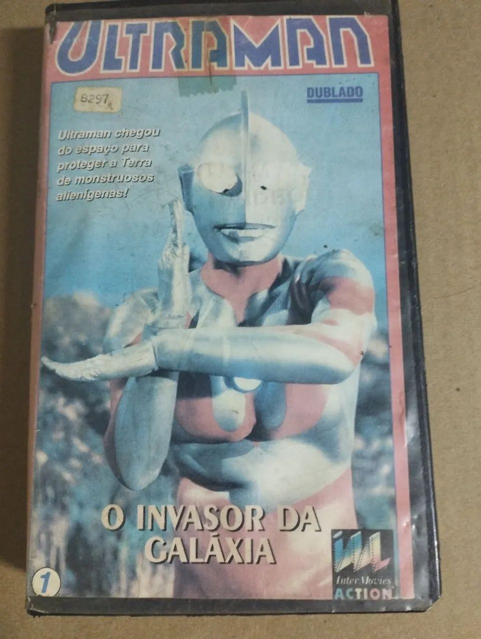 Fita VHS Ultraman - O Invasor da Galáxia