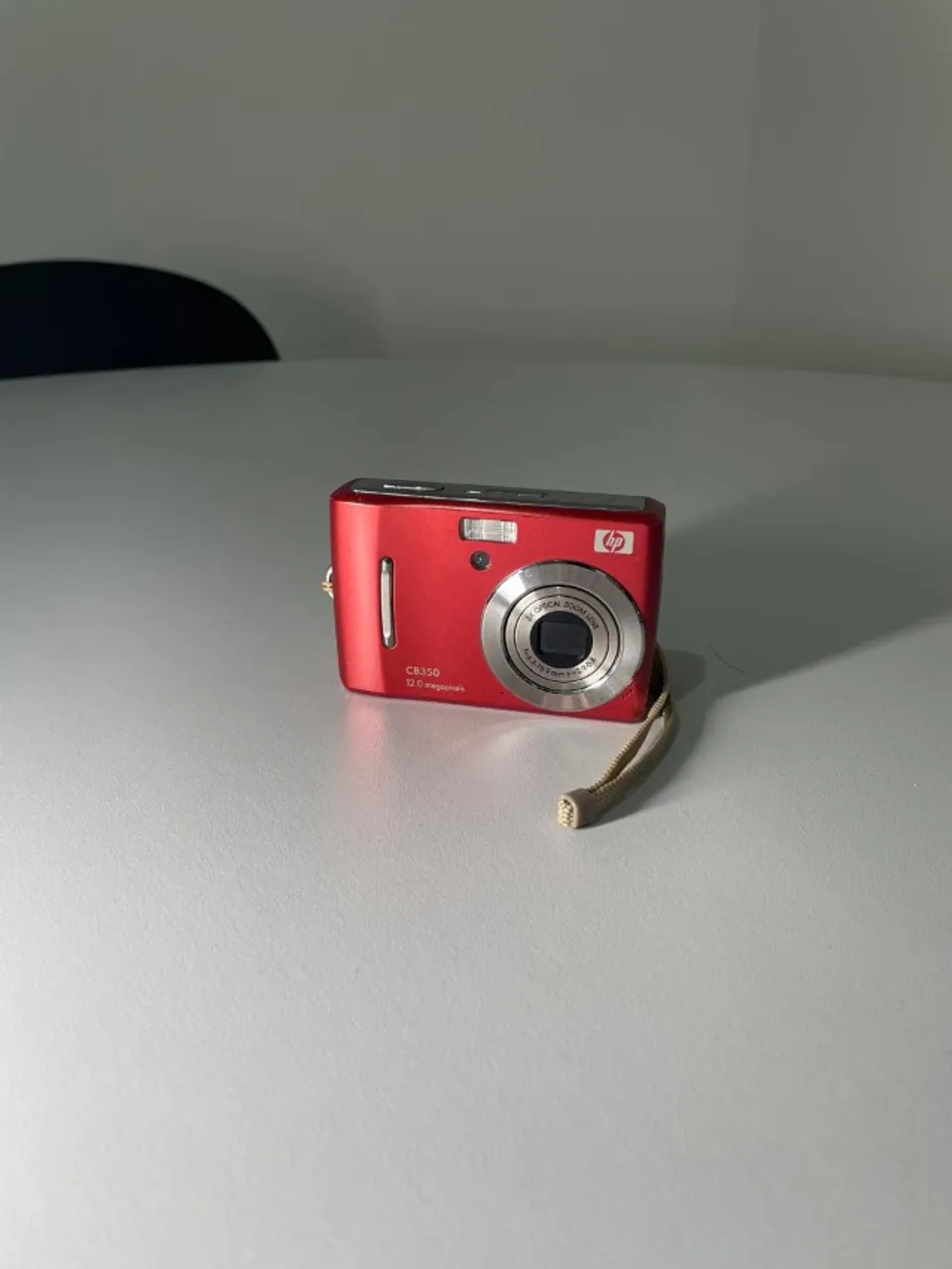 Camera HP CB350 (LEIA A LEGENDA)