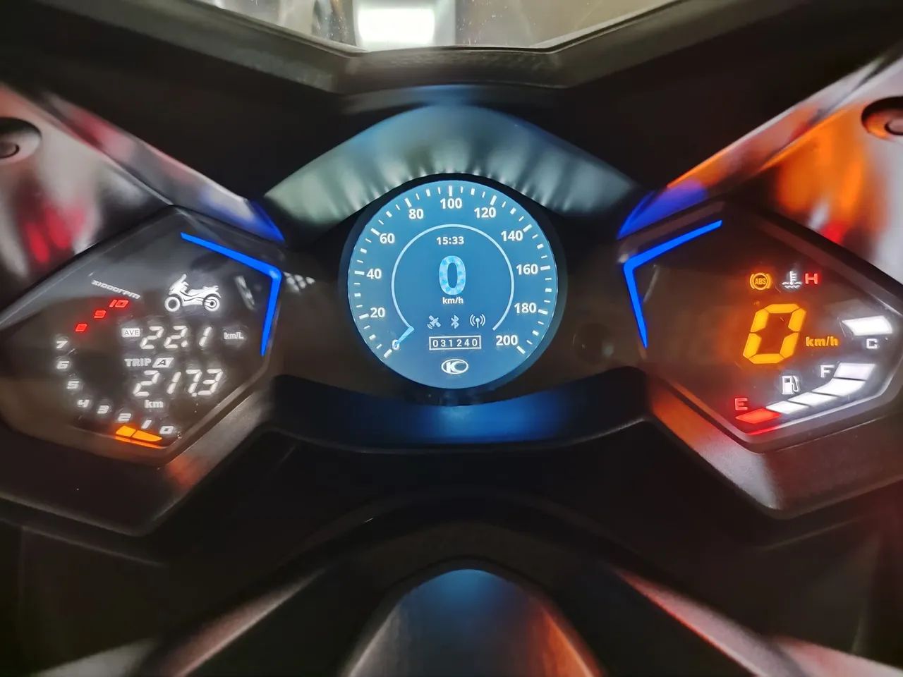 Kymco AK550 O excelente estado revisada na CC. - Foto 2