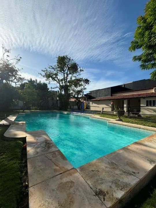 Casa com piscina e 3 dormitórios para alugar, 500m² por R$ 4.000/mês - Boa vista Castelão - Foto 2