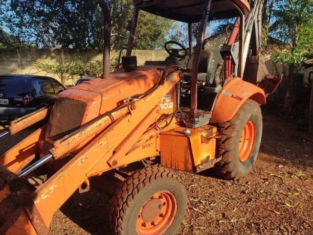 RETROESCAVADEIRA  - Foto 4