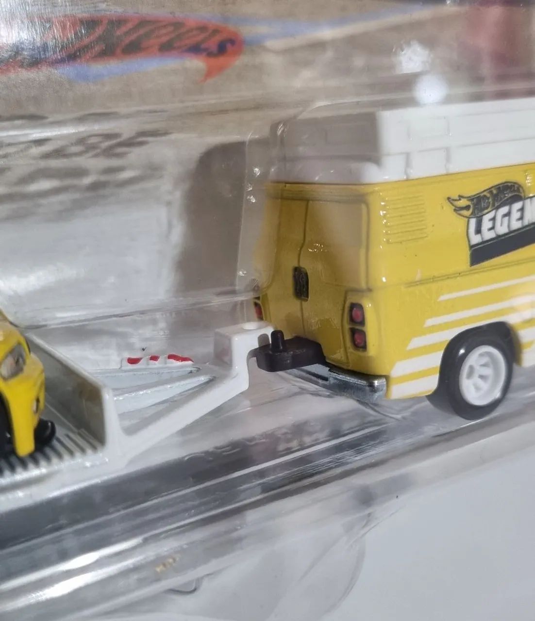 Hot Wheels Premium - Team Transport BMW M3 - Legends 2025 - Foto 6