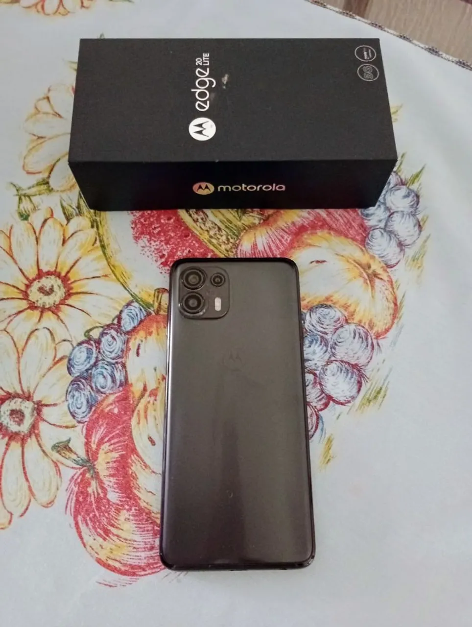 Celular Motorola Edge 20 Lite