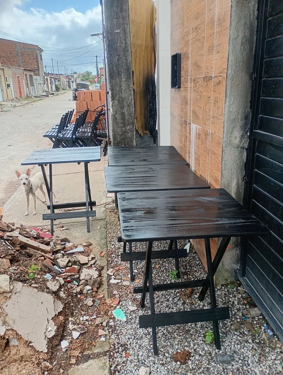 Cadeiras e mesas de madeira dobráveis  - Foto 2