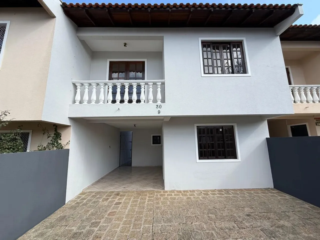 Sobrado em SANTA FELICIDADE com 117,44 m²