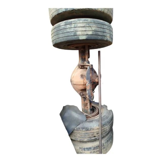 Carcaça Diferencial Scania 111 para Carroção com Rodas e Pneus no estado sem miolo