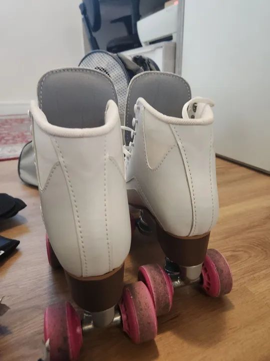 Patins  Feminino Tamanho 37 RYE - Foto 3