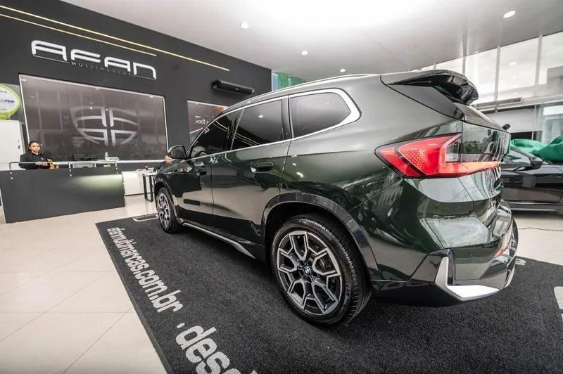 BMW X1 S20I X-LINE 2.0T 204CV C/TETO AUT./2023 - Foto 4