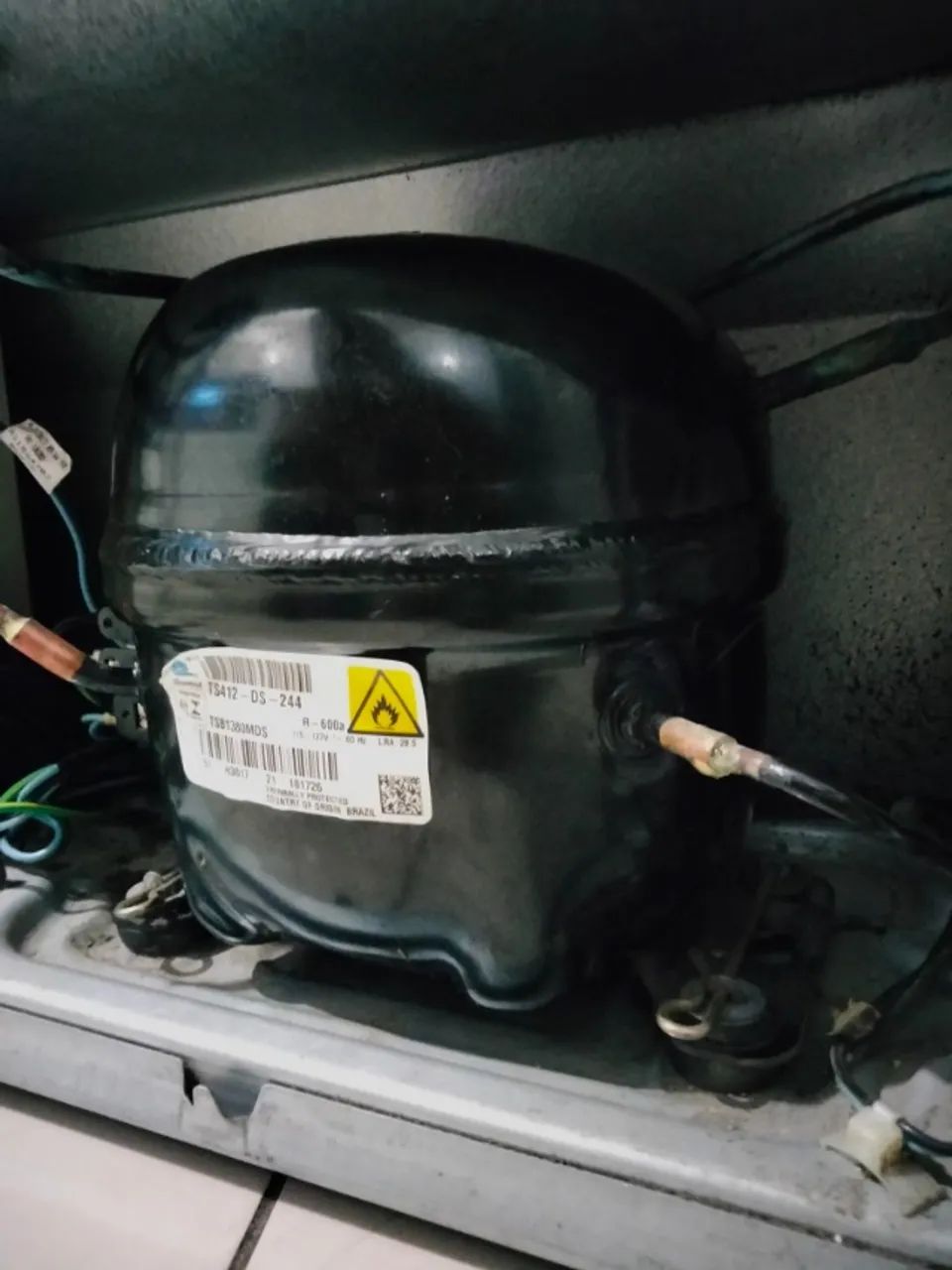 Compressor de Geladeira Ts412 110v ( Vendido no estado sem teste ) - Foto 2