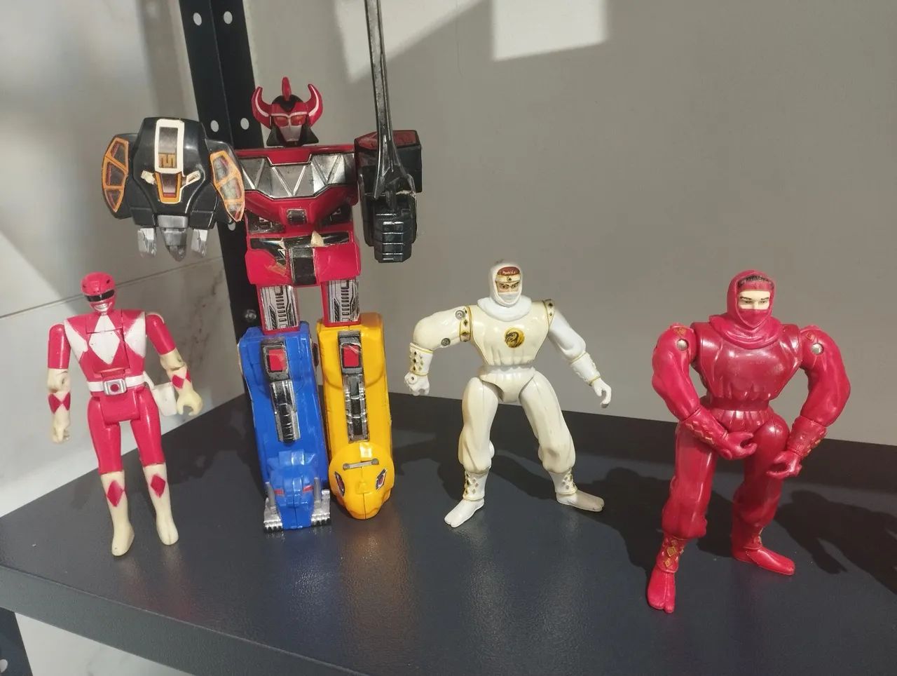 Coleção de Figuras Bonecos Power Rangers e Shaquille O'neal preço na descrição - Foto 3