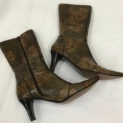 Conjunto De Botas de Couro Legítimo Marrom Com Detalhes + Bolsa Mesmo Padrão  - Foto 3