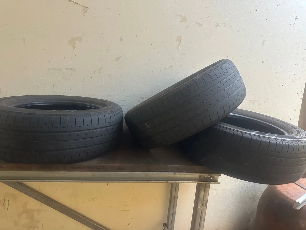 Pneus para carros 215/ 60 16r - Foto 4