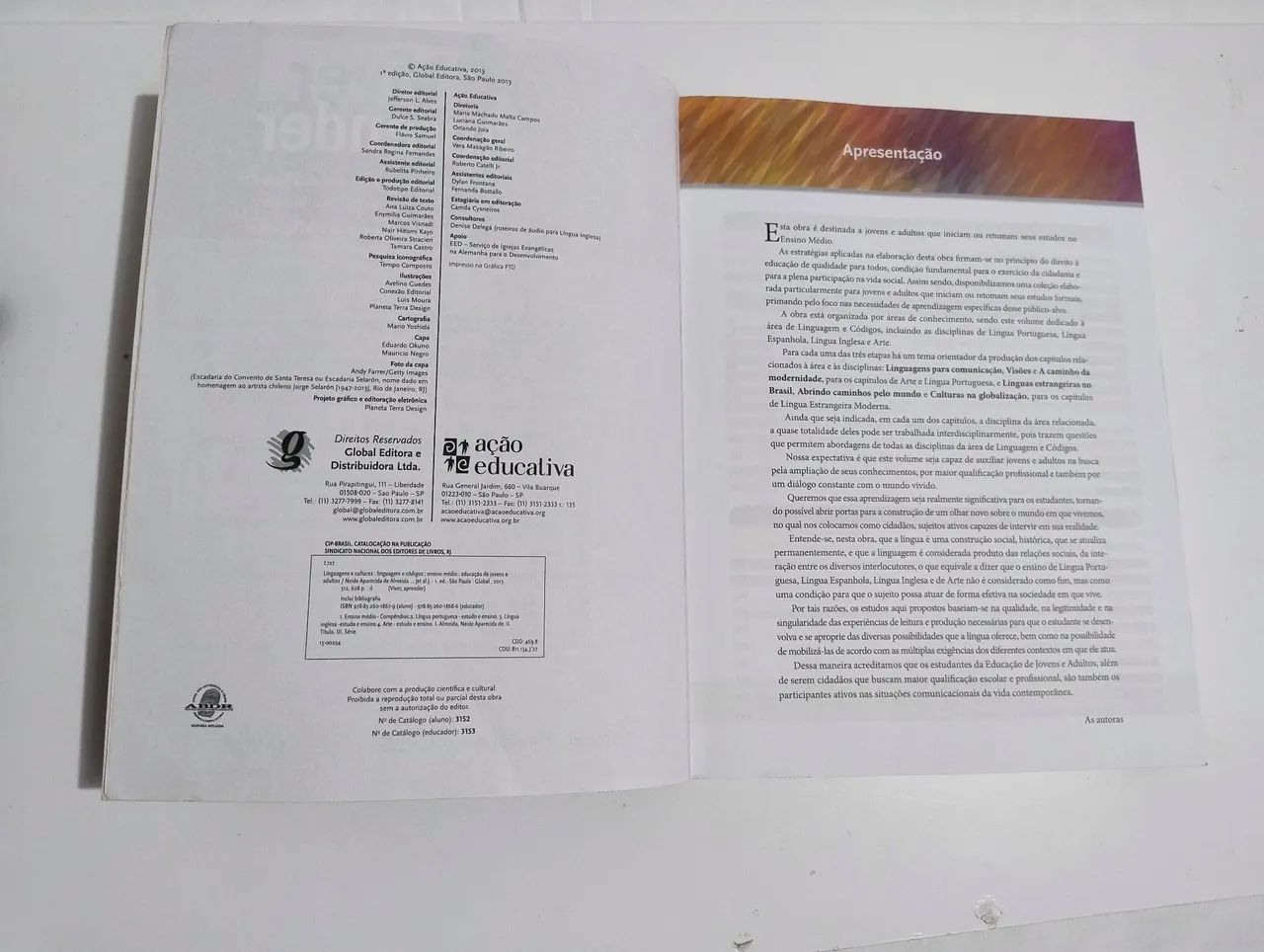 Livro Viver Aprender - Linguagem e Códigos - Ensino Médio - Foto 3