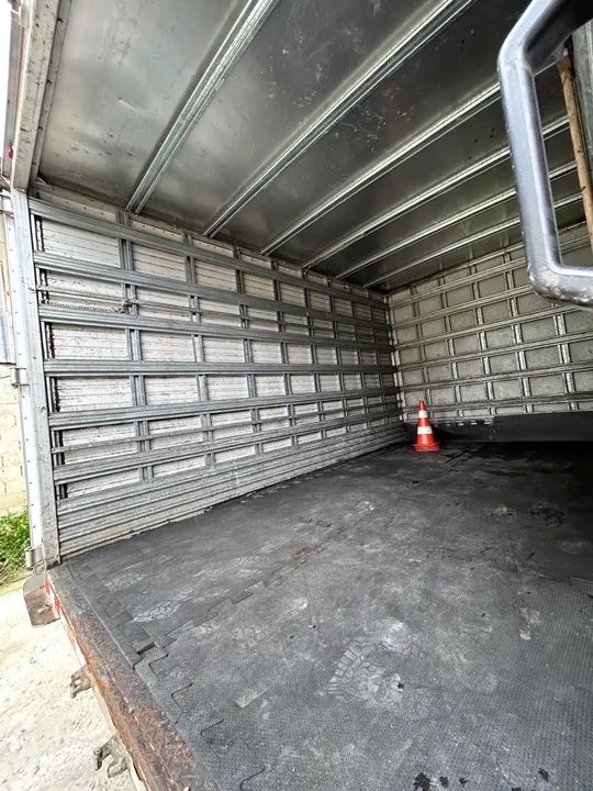 Caminhão Iveco - Ótimo estado - Foto 5