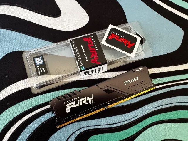 Kingston Fury Beast 8GB DDR4 3000MHz RAM Memory - Perfect Condition with Invoice!64289465120899120