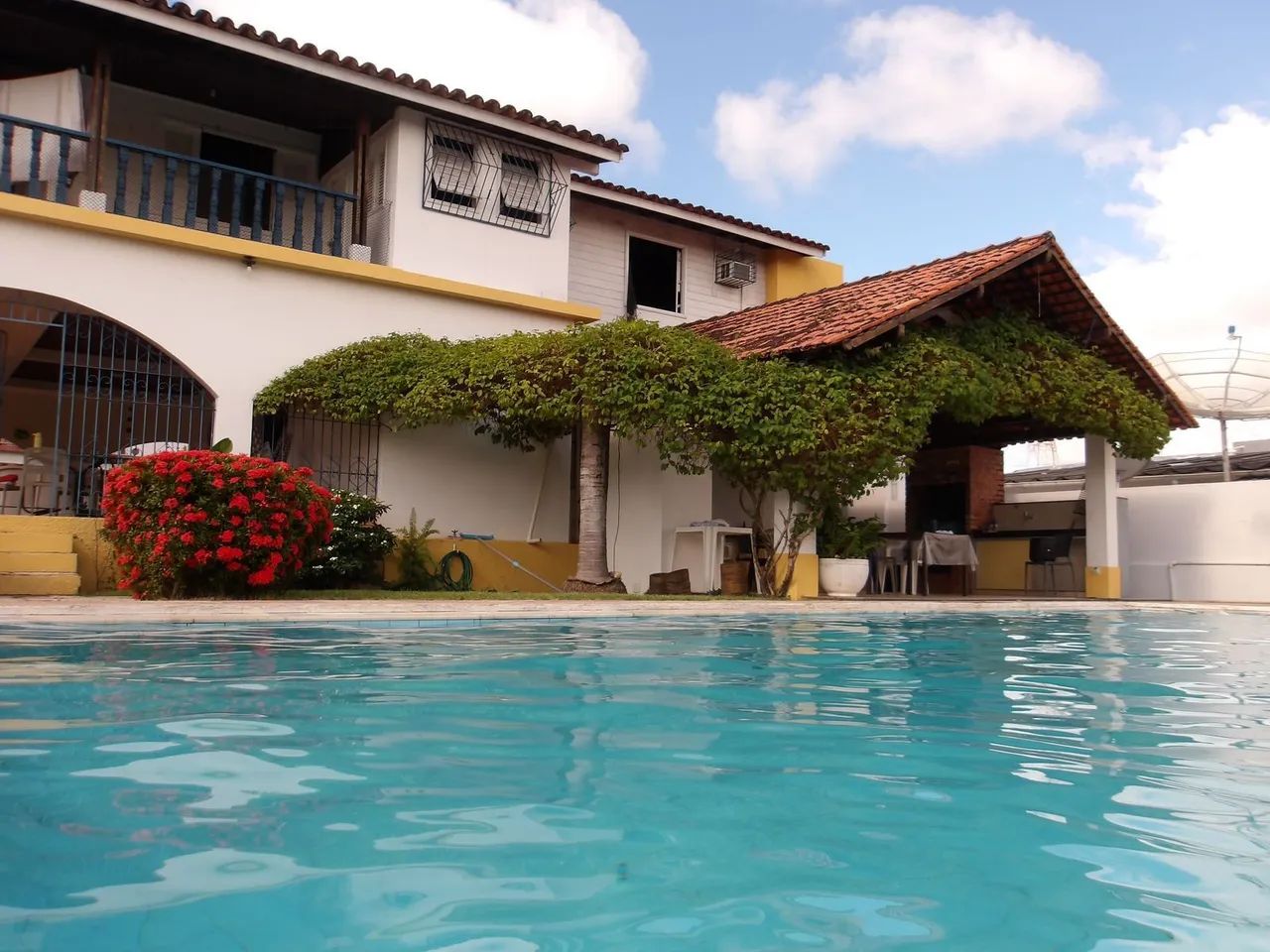 CASA SALINAS TEMPORADA