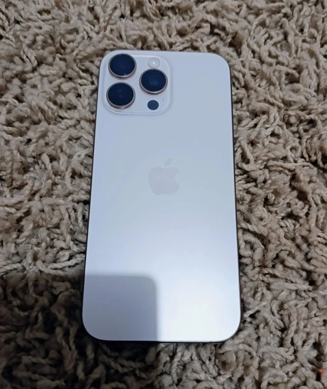 Iphone 16 PRO MAX - Foto 2