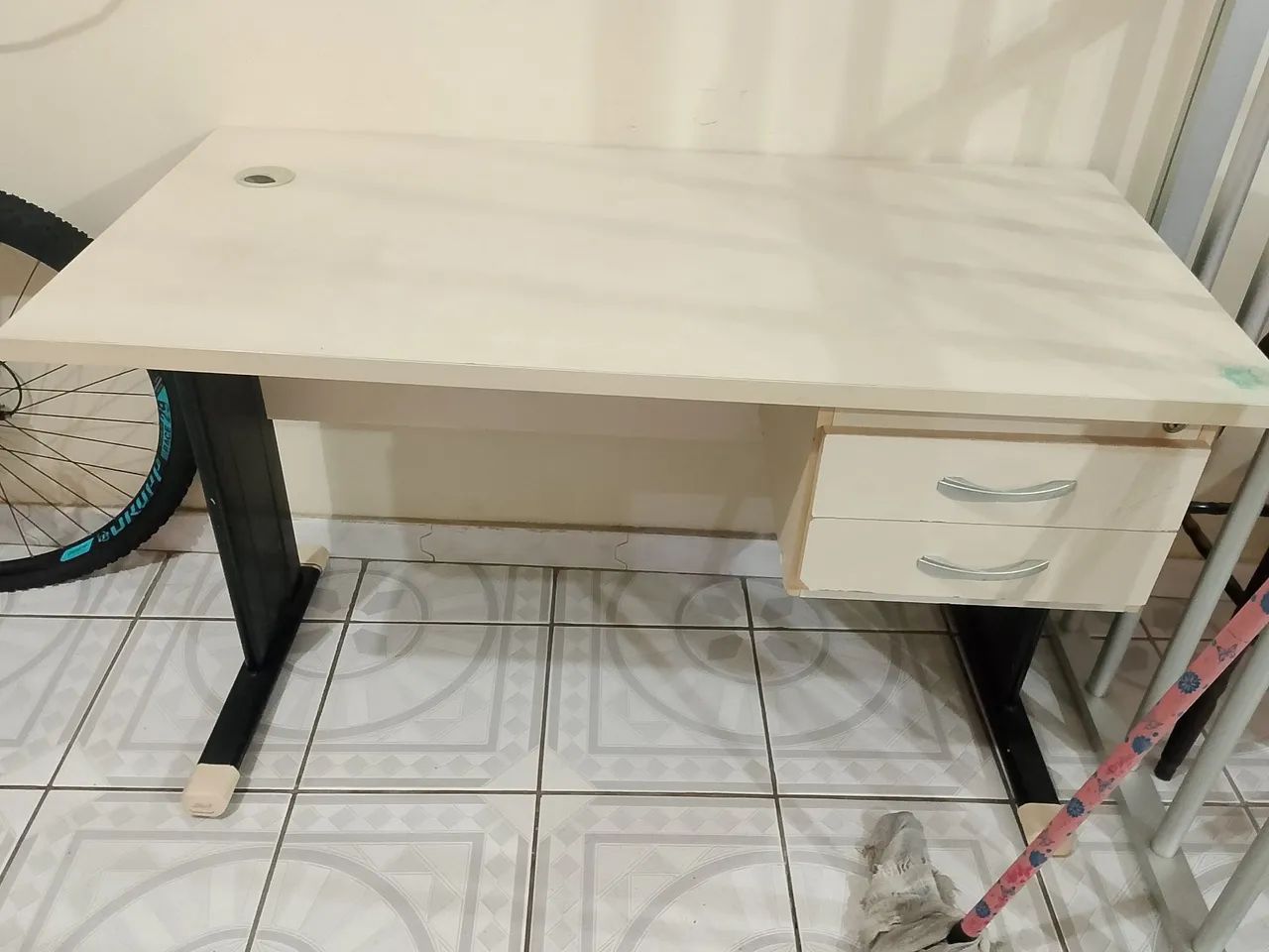 Mesa de escritório  - Foto 3