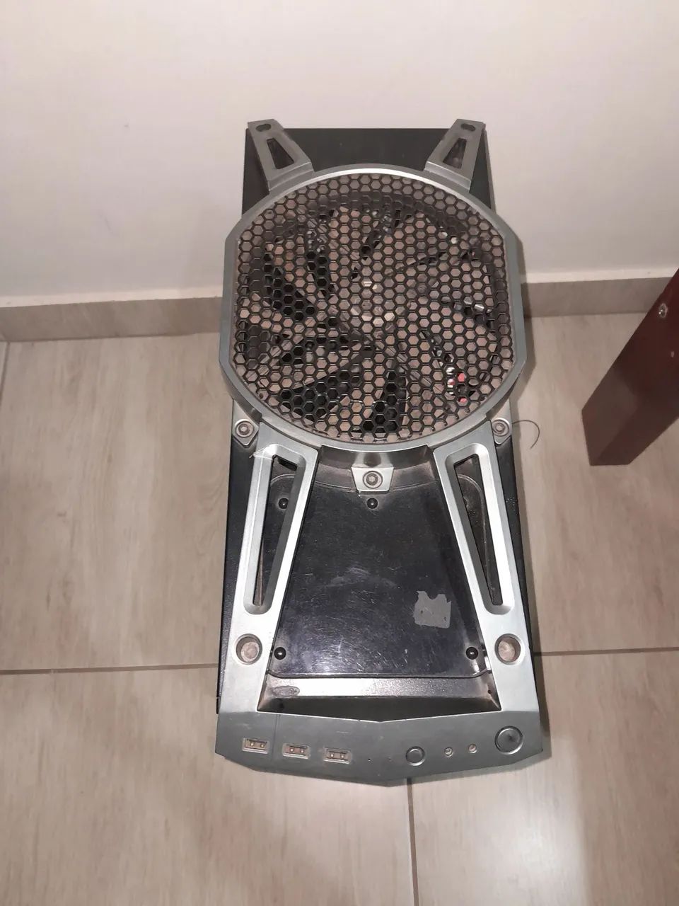 Gabinete pc 2009 com placa mãe e processador.  - Foto 5