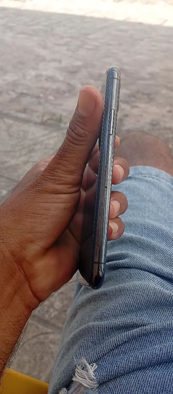 iPhone 11 64 pro - Foto 2