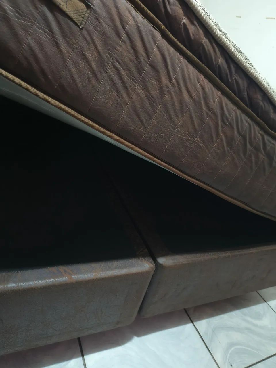 CAMA QUEEN - Foto 2