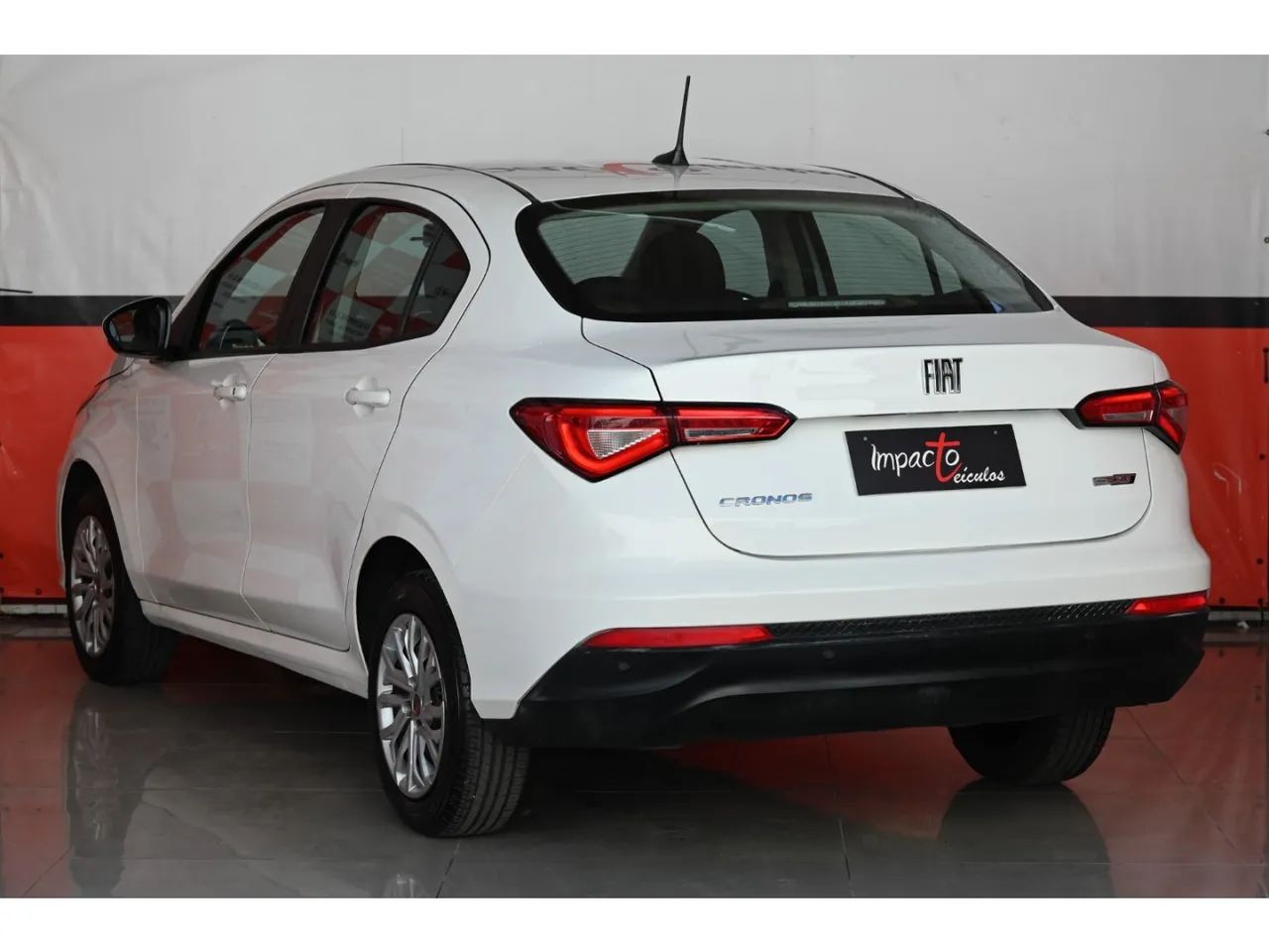 Fiat Cronos Drive 1.3 8V Flex 2023 - Foto 4