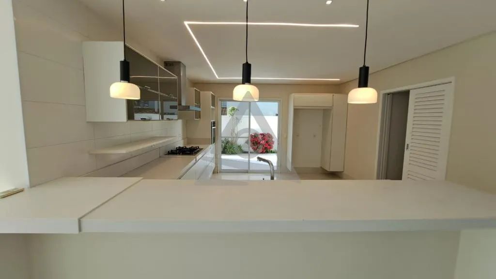 Casa à venda e para alugar em Campinas, Bairro das Palmeiras, com 4 quartos, com 290 m² - Foto 3