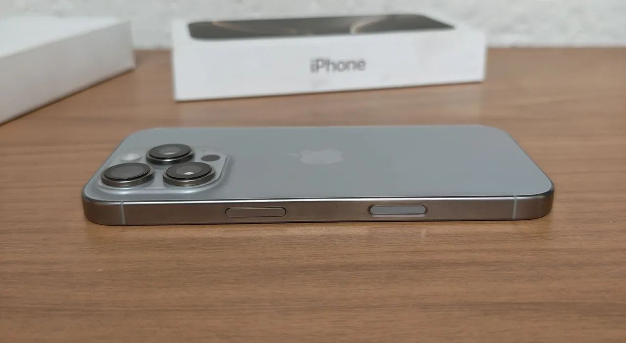 IPHONE 16 PRO CHIP FÍSICO TITANIUM - Foto 4