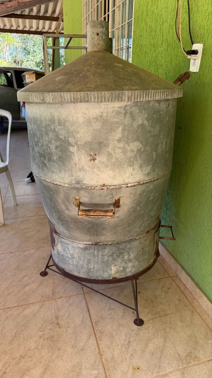 Vendo churrasqueira - Defumadora Abaixei o preço 