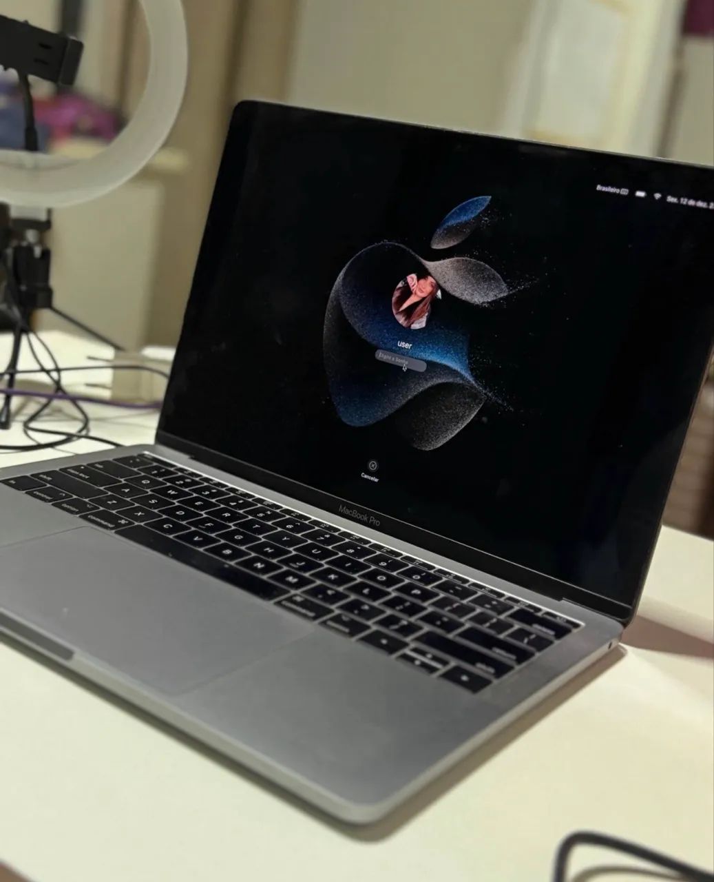 MacBook Pro 13 - two Thunderbolt i7 16GB 512GB SSD - Notebooks