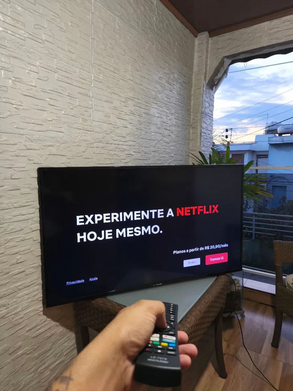 SMART TV 43 POLEGADAS IMPECÁVEL! - Foto 4