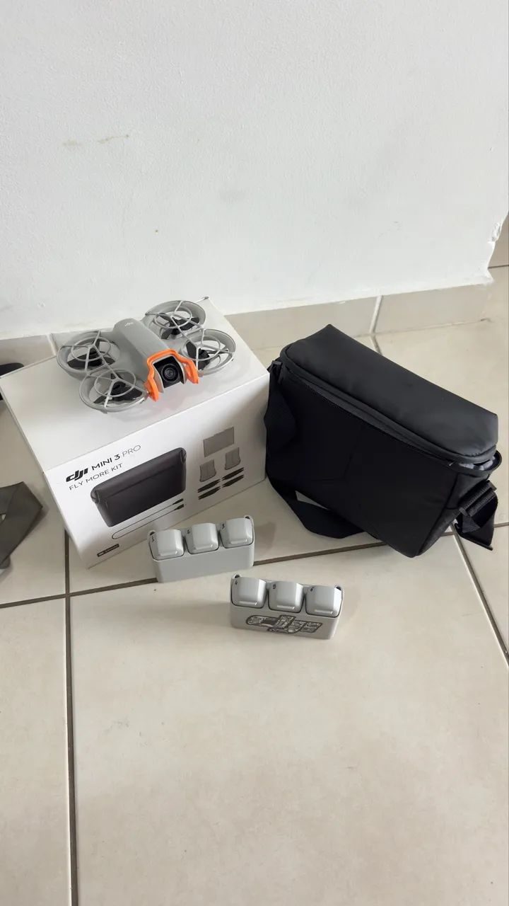 DJI neo 