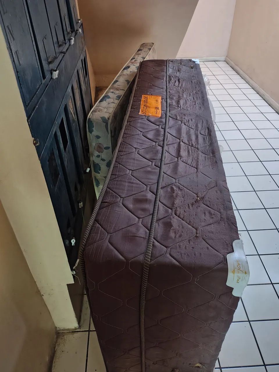 Cama box e colchão solteiro - Foto 3