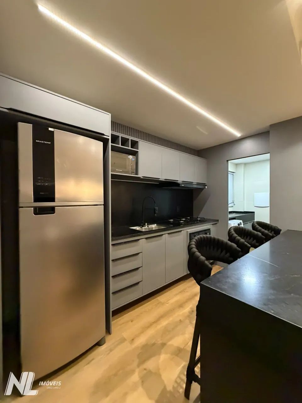 Aluga-se cobertura mobiliada de 197m² com 3 quartos em Capim Macio - Foto 2