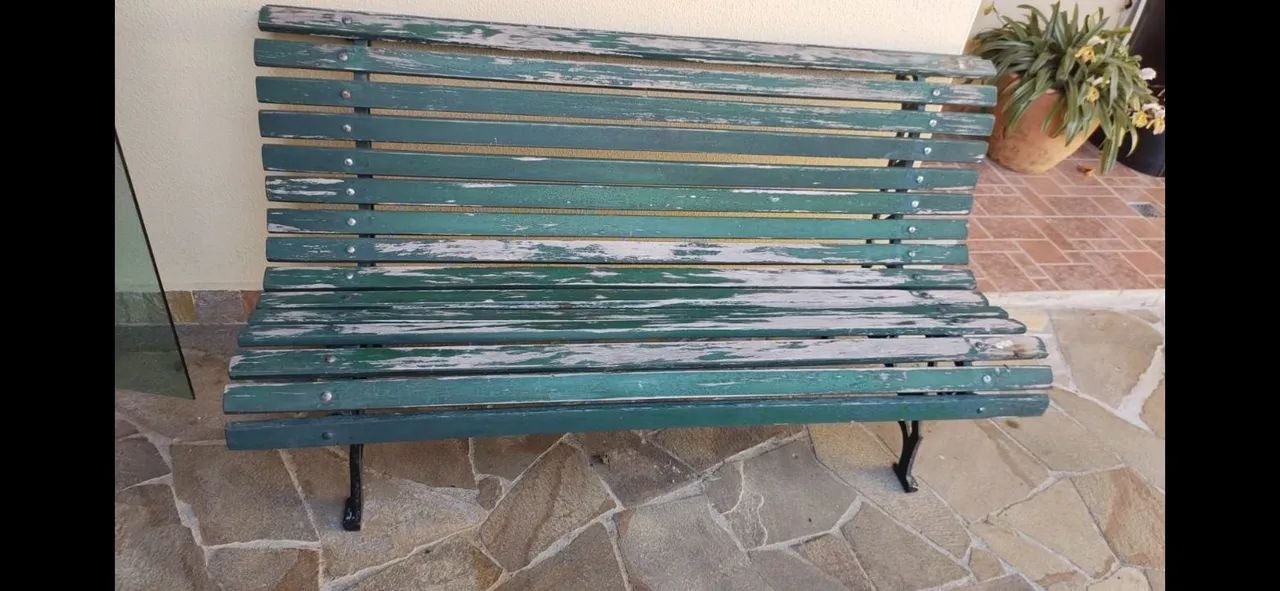 Restauração em Bancos de Madeira - Foto 4