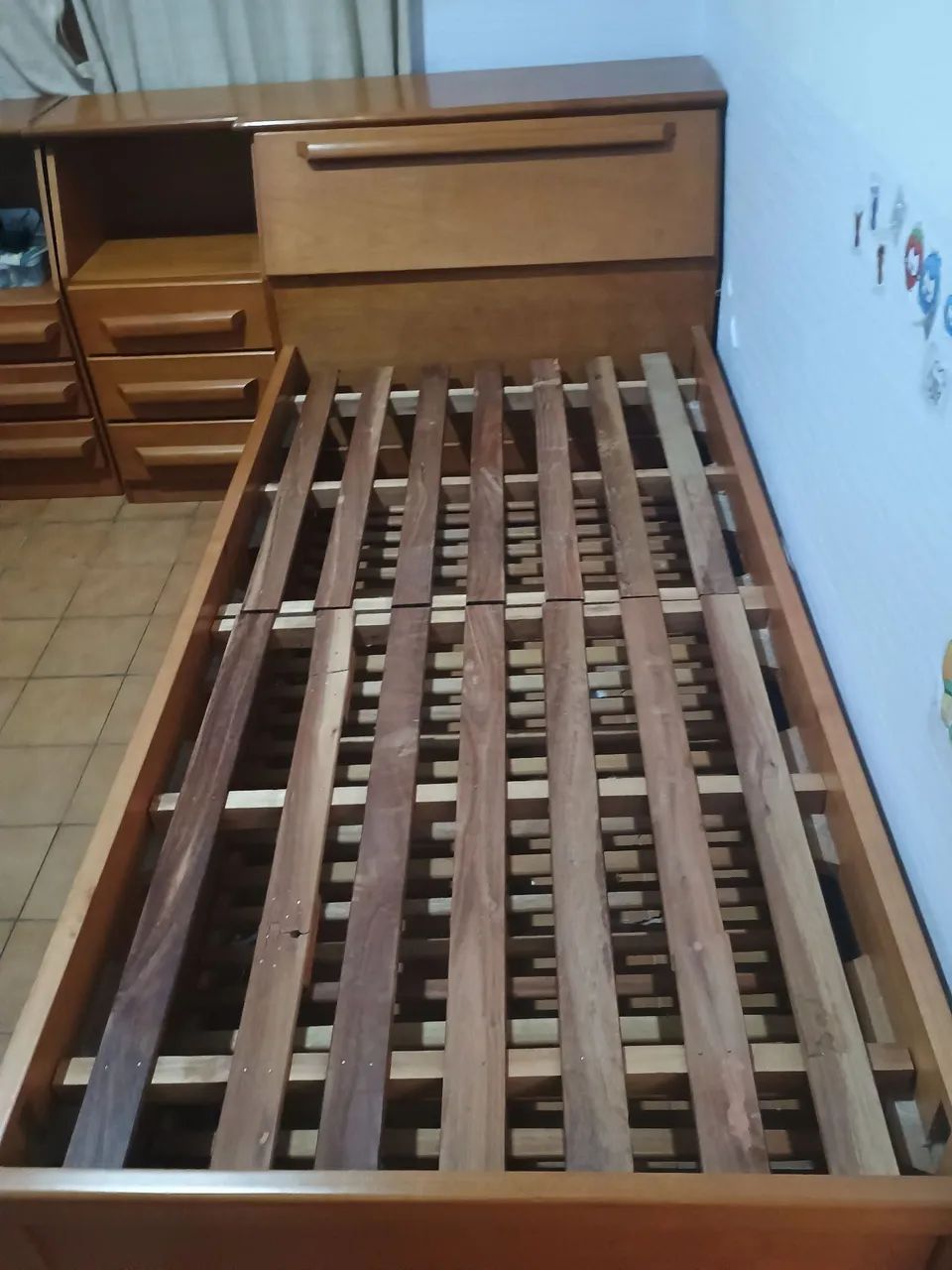 Cama de solteiro com baú e cama auxiliar  - Foto 4
