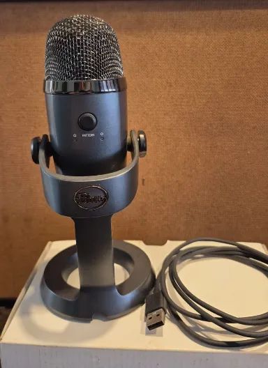 Microfone Logitech Blue Yeti Nano - Foto 2